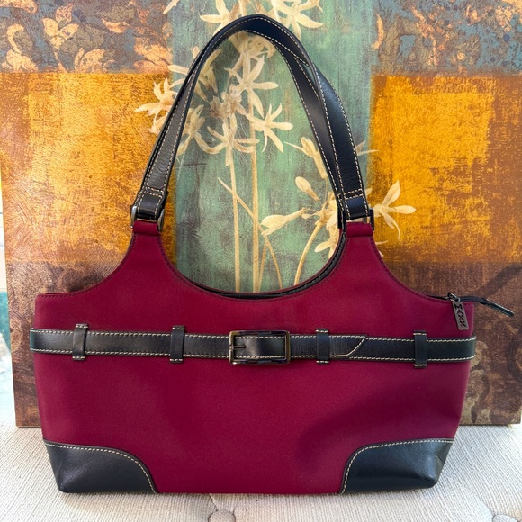 Maxx New York Handbags - MAXX NEW YORK BLACK LEATHER TRIM BURGUNDY TOTE DOUBLE SHOULDER BAG